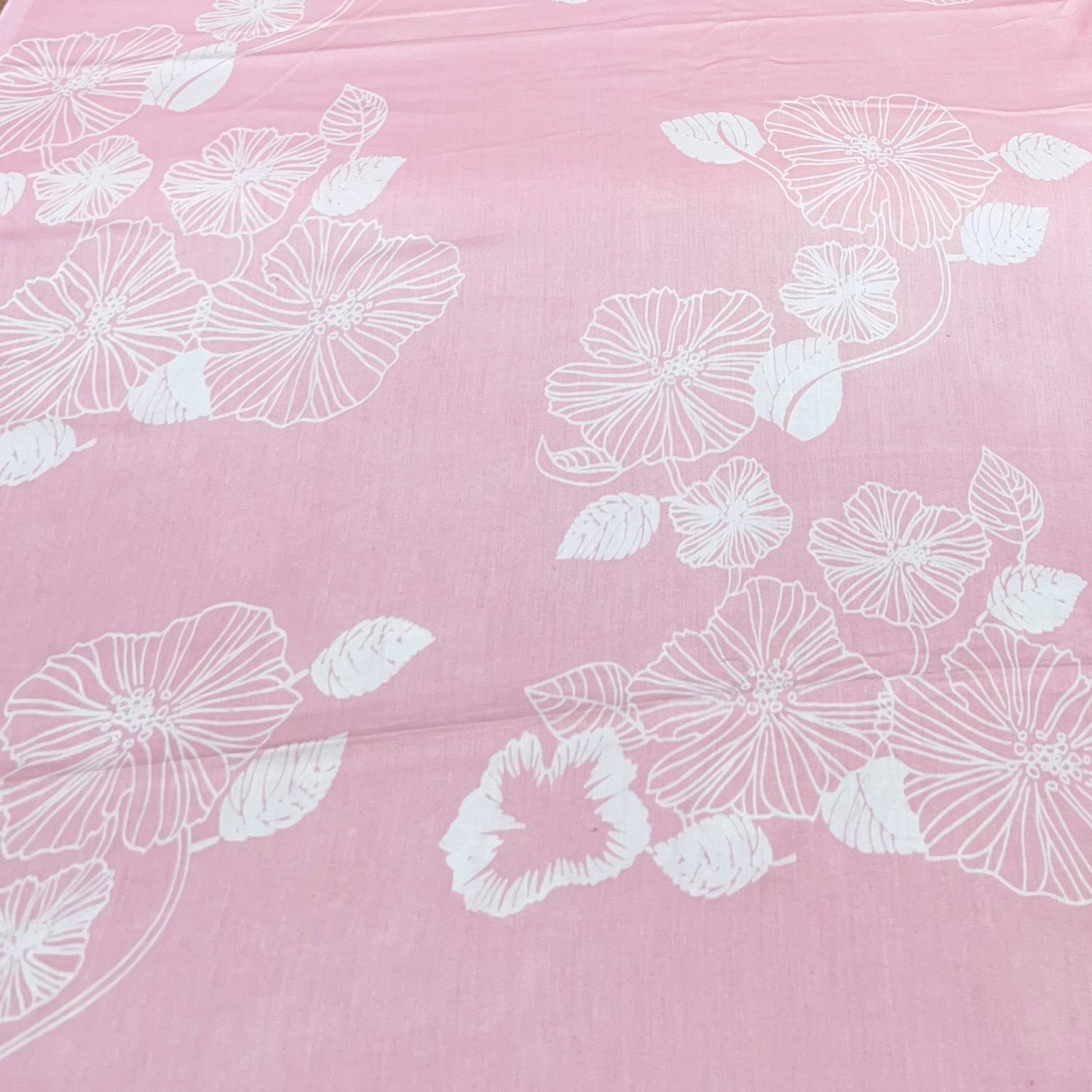 Light Pink With White Floral Mul Mul Satin Linen Print