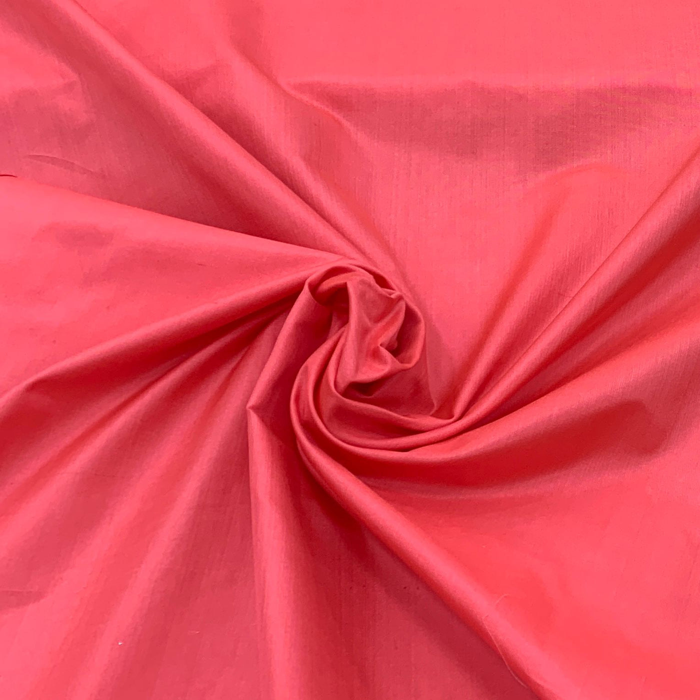 Buy Dark Pink Plain Pure Silk Fabric Online – Saroj Fabrics