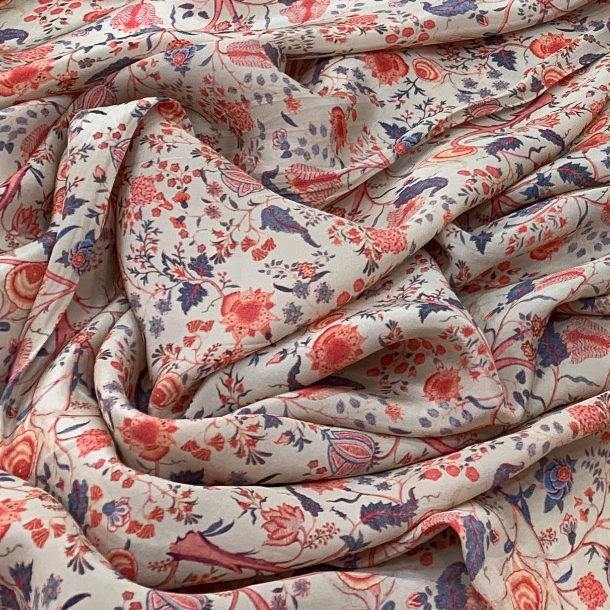 Crème Flower Design Crepe Printed Fabric